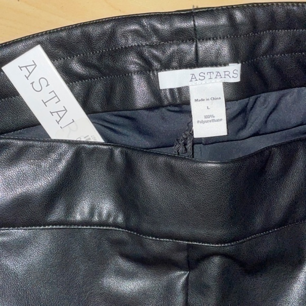 NWT ASTARS Rizzo tummy tuck leggings high waist vegan leather black stretch L - Picture 4 of 10